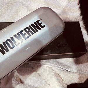 LEED’S ‘WOLVERINE’ Silver Pen, Tire Gauge & Flashlight with Metal Case Gift